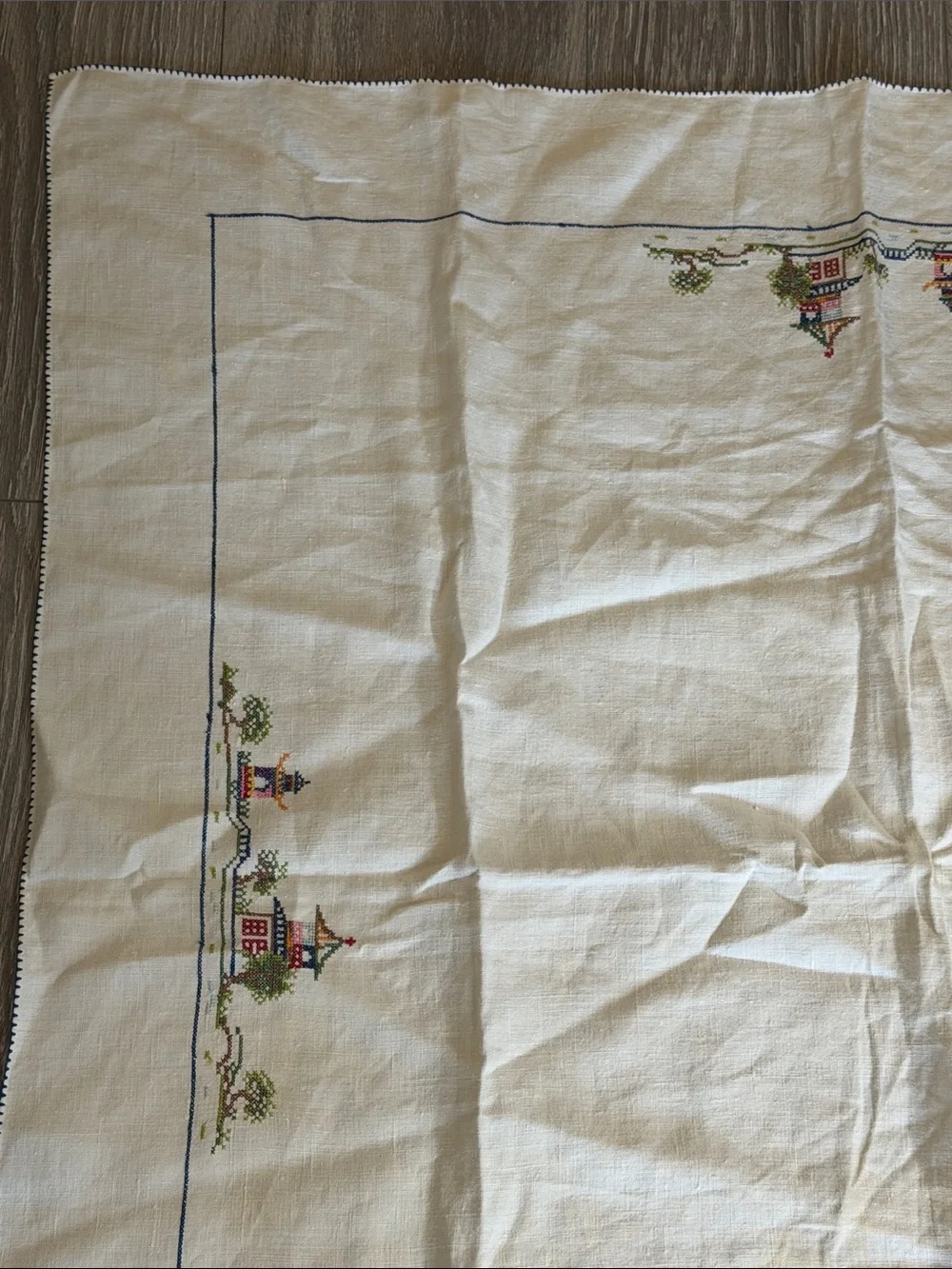 Vintage Small Square Linen Blend Asian Theme Table Cloth Cover